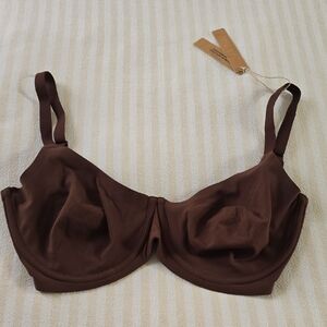 SKIMS Fits Everybody Unlined Demi Bra Size:34DDDD (34G) Cocoa